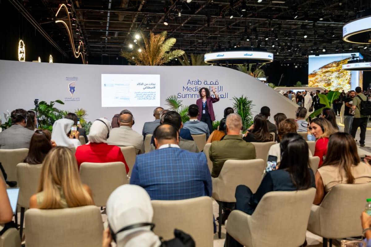 منصة «دبي للصحافة» تبرز دور التقنيات الحديثة في إنتاج المحتوى