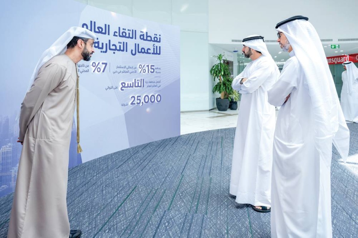 حمدان بن محمد يتعرف على تطور أعمال مركز دبي للسلع المتعددة بحضور حمد بوعميم وأحمد بن سليم