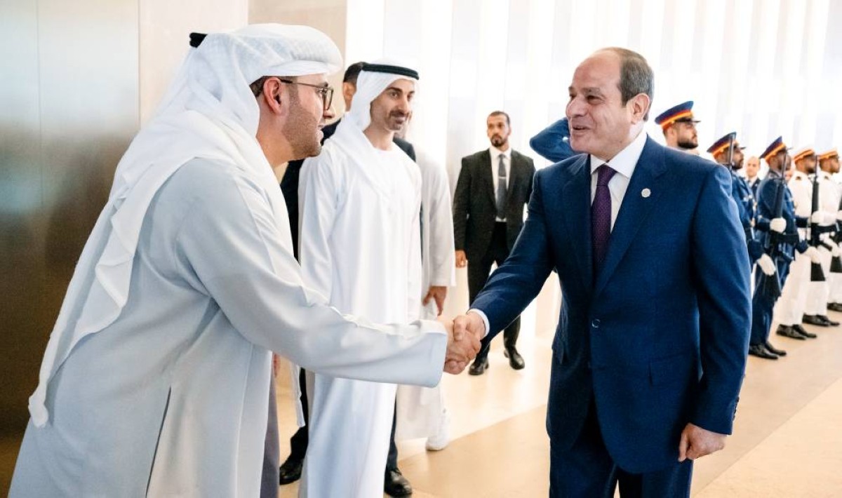  السيسي وحمدان بن محمد بن زايد وأحمد المزروعي 