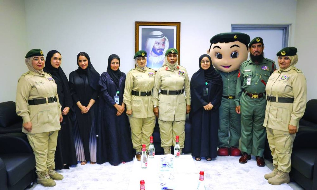 فريق مبادرة «أسعدتموني» في لقطة تذكارية