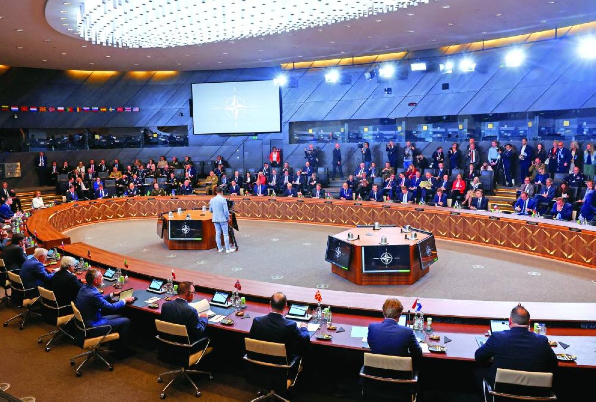وزراء دفاع حلف شمال الأطلسي خلال اجتماعهم بمقر الحلف في بروكسل 