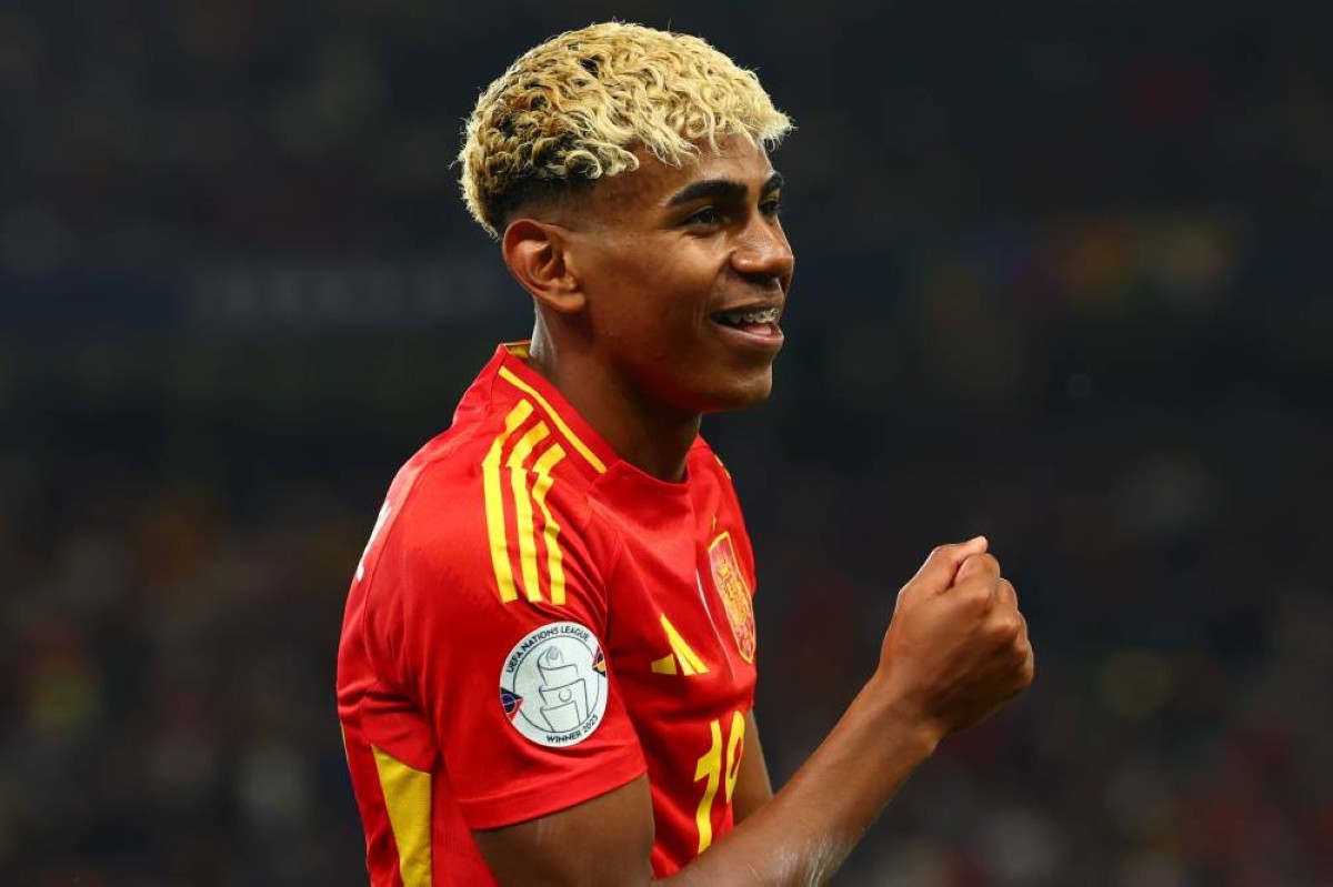 لامين يامال 