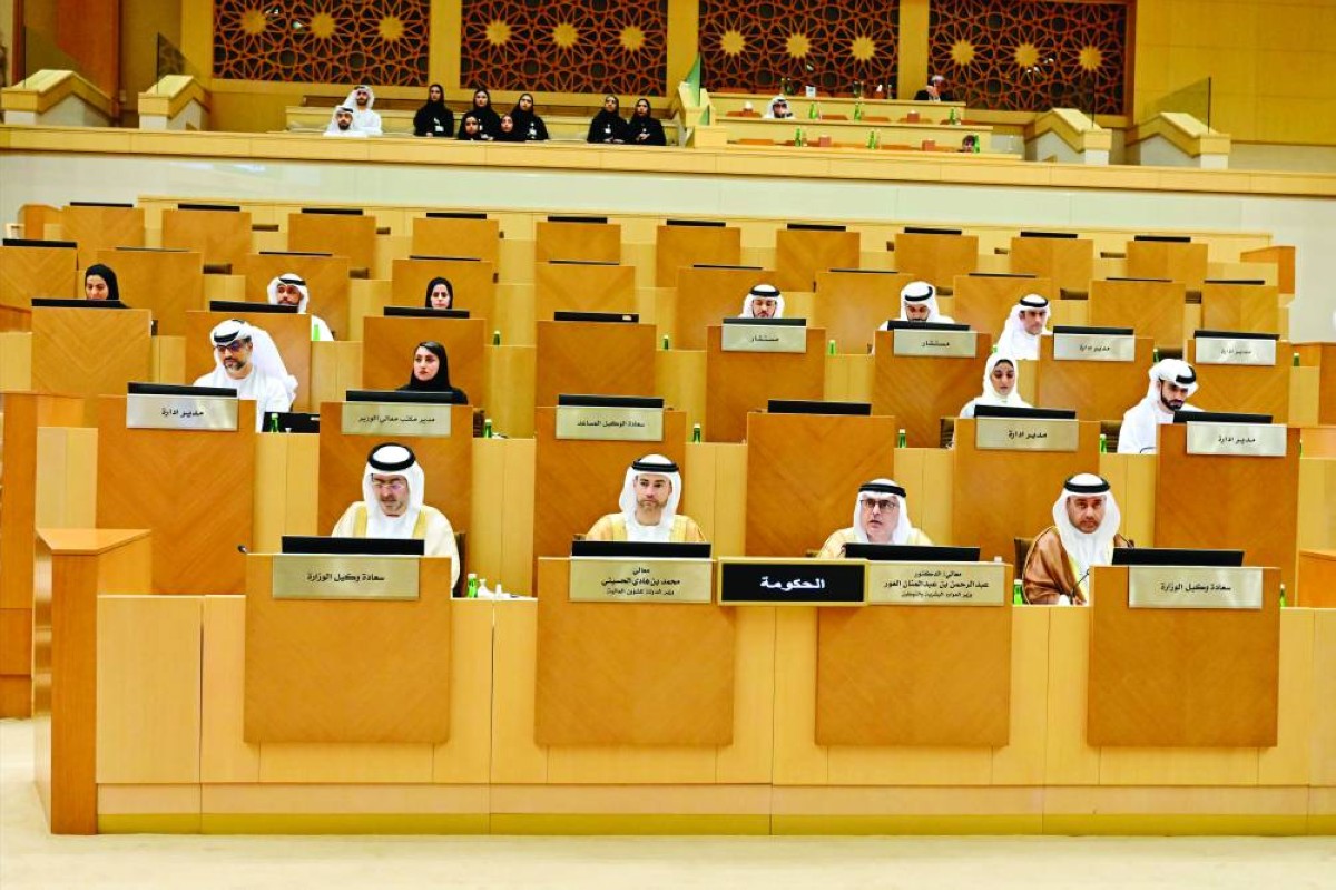 محمد الحسيني وعبدالرحمن العور خلال الجلسة