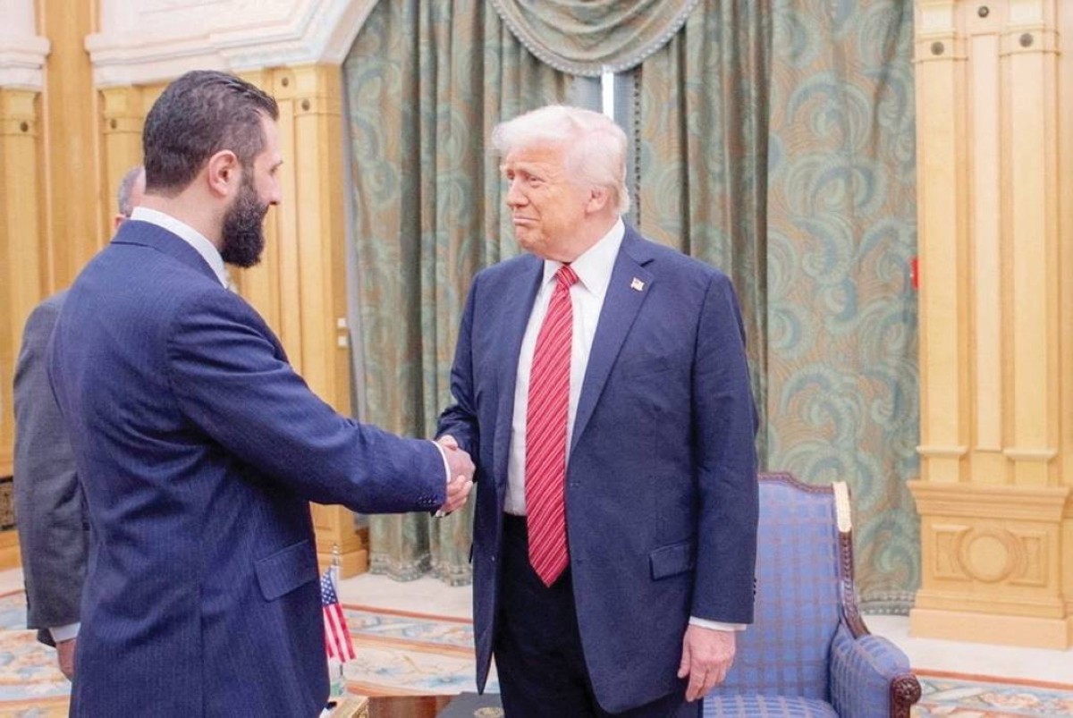 من لقاء ترامب والشرع في الرياض الشهر الماضي