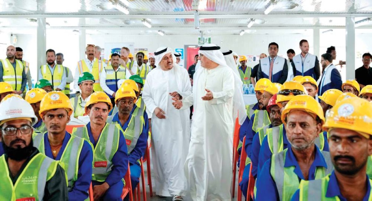 عبدالرحمن العور خلال الزيارة التفقدية