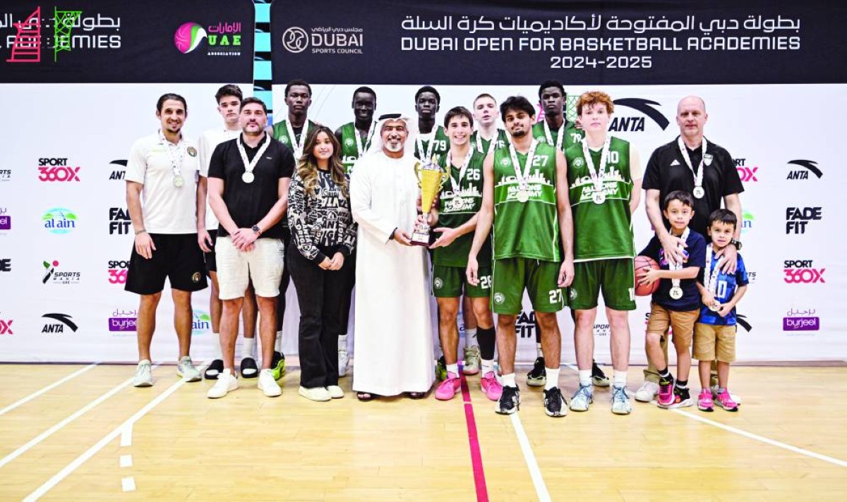 أحمد المهري يتوج الفائزين في منافسات البطولة | البيان