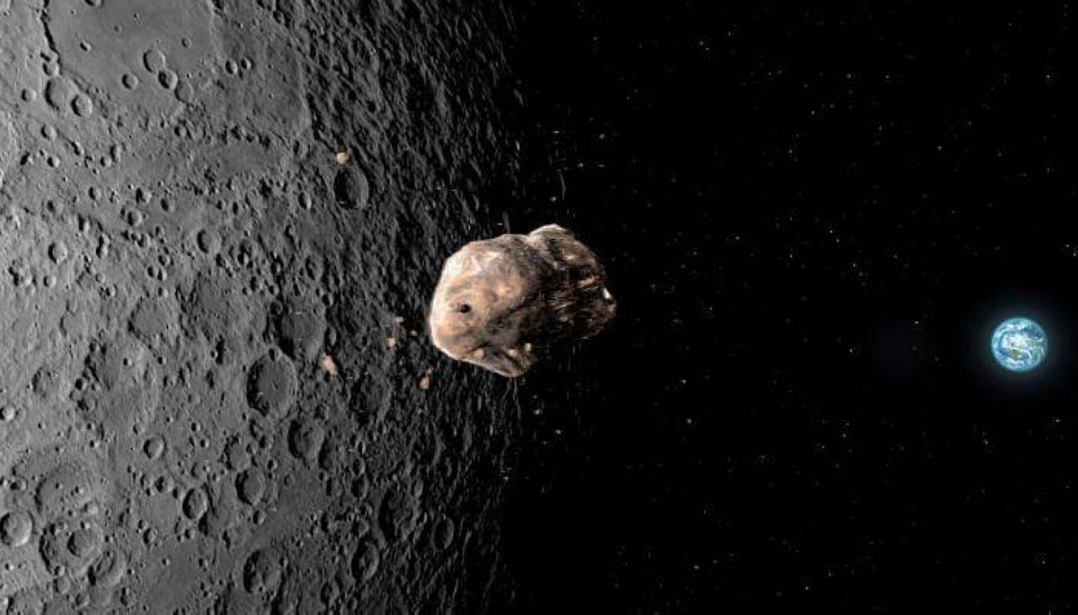 اصطدام منتظر لكويكب بالقمر يهدد الأرض والأقمار الاصطناعية