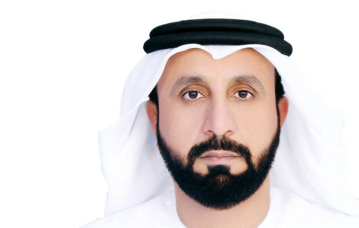 سيف النيادي: الترند السطحي والمبتذل يمثل خطراً على المعرفة