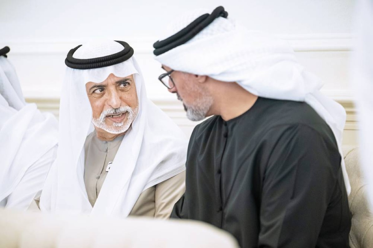 خالد بن محمد في حديث مع نهيان بن مبارك