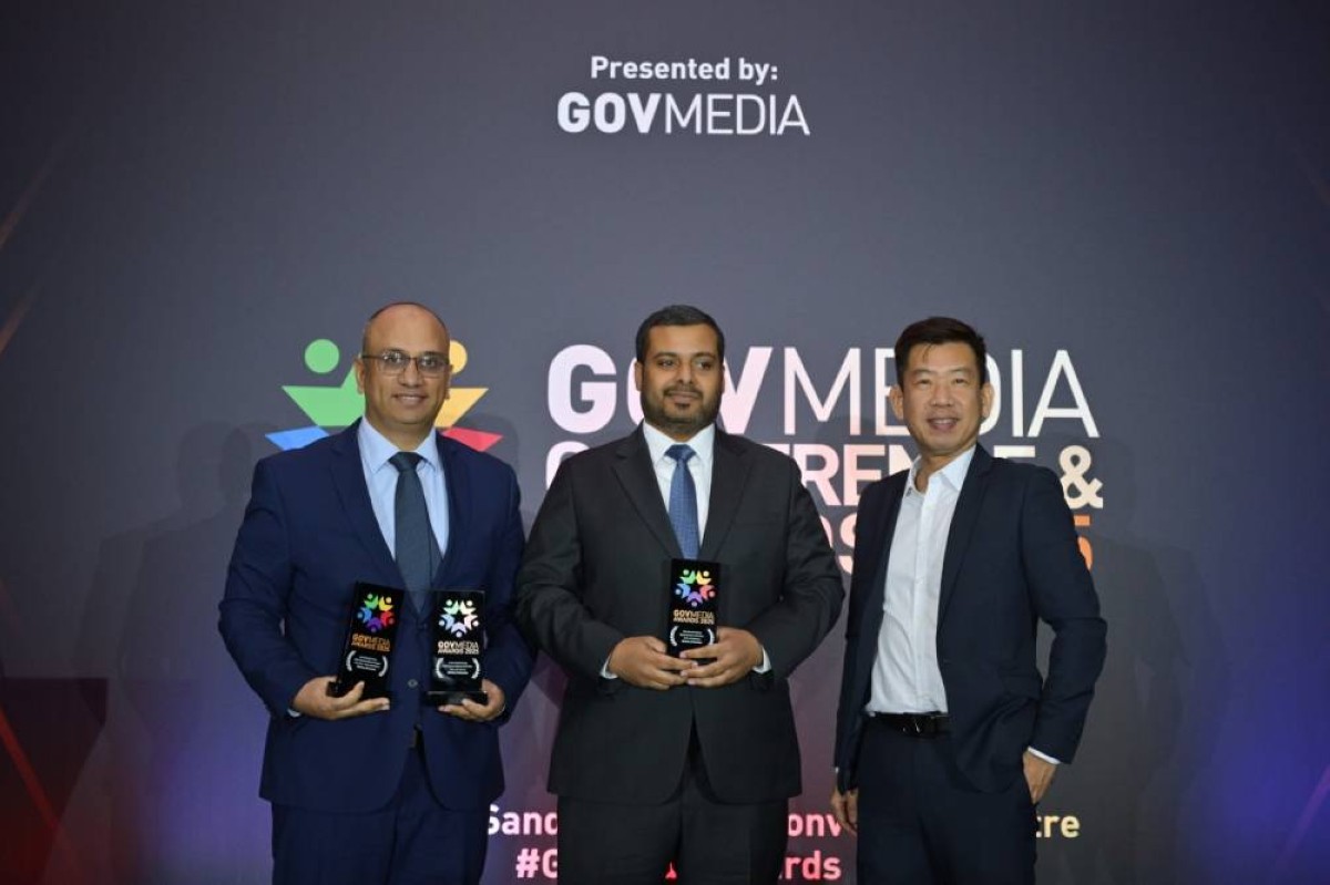 خلال تسلم الجوائز في سنغافورة