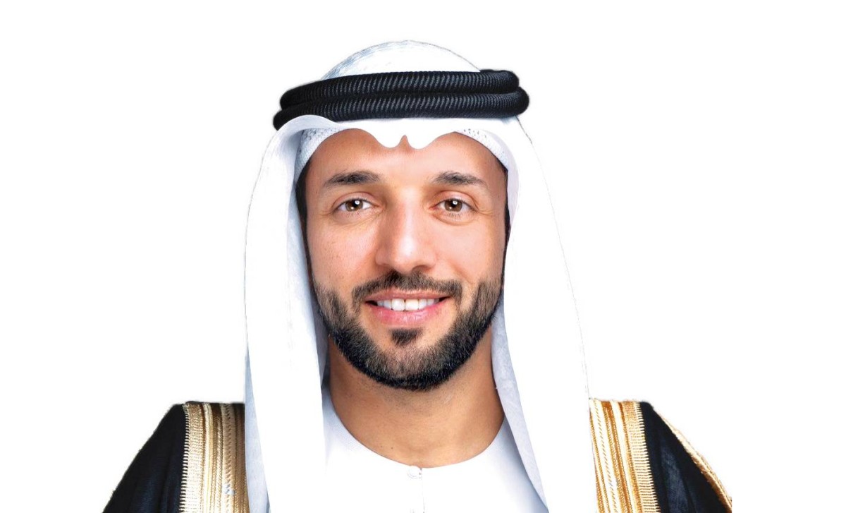 سلطان النيادي