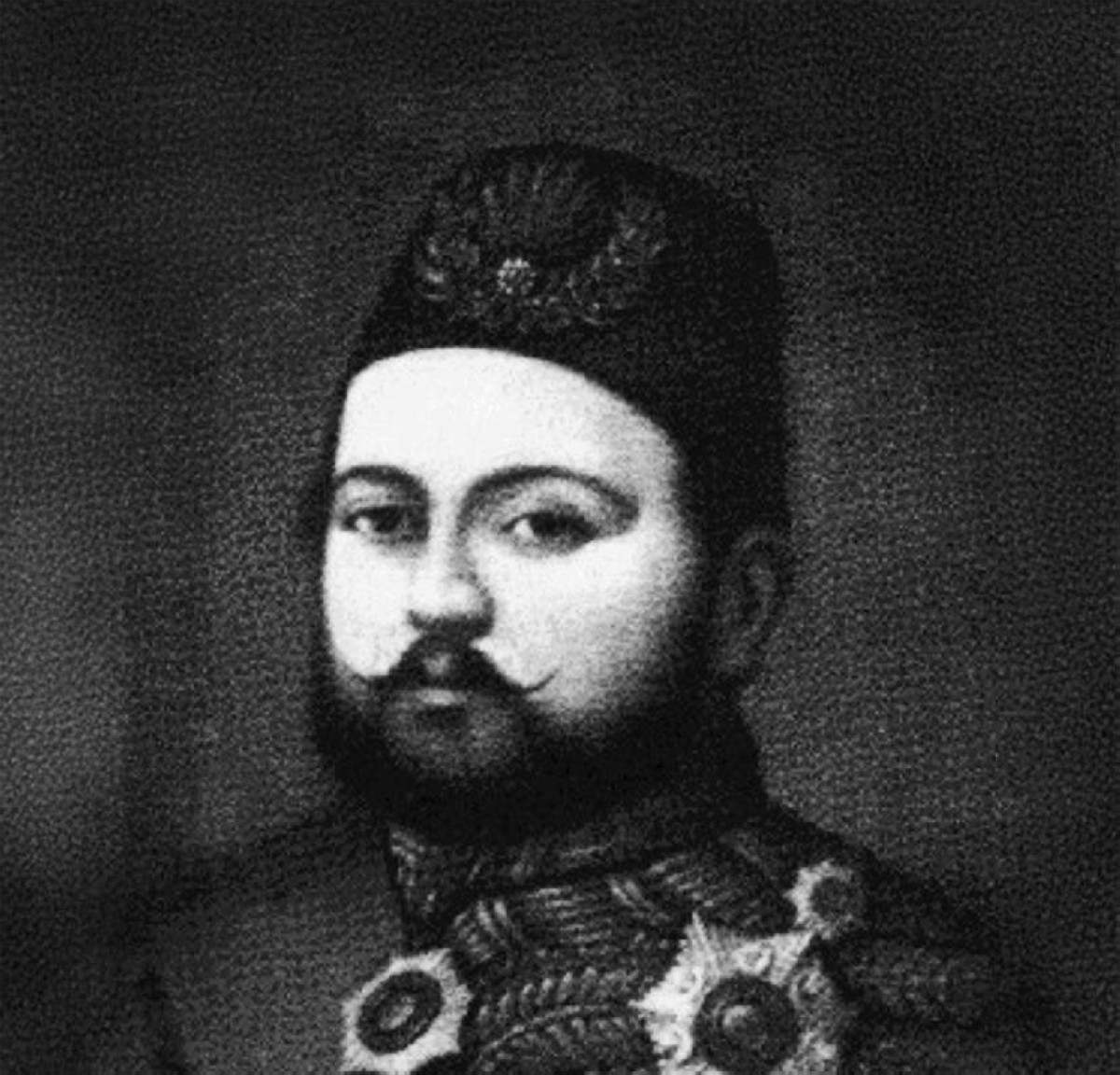 1854 -  اغتيال والي مصر عباس حلمي الأول داخل قصره في بنها.