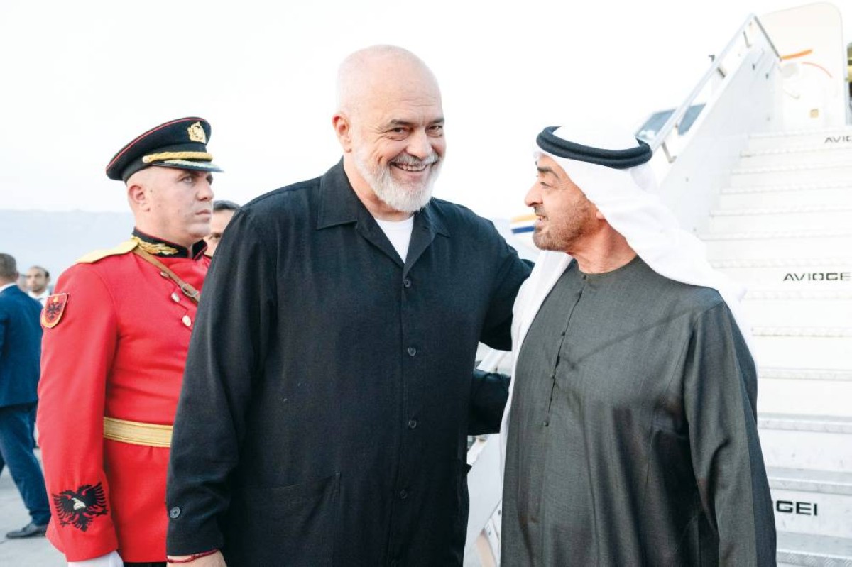 محمد بن زايد وإيدي راما خلال الاستقبال