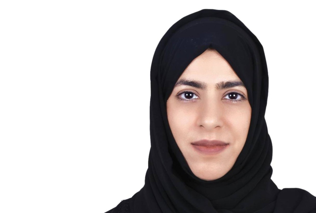 منى الزعابي