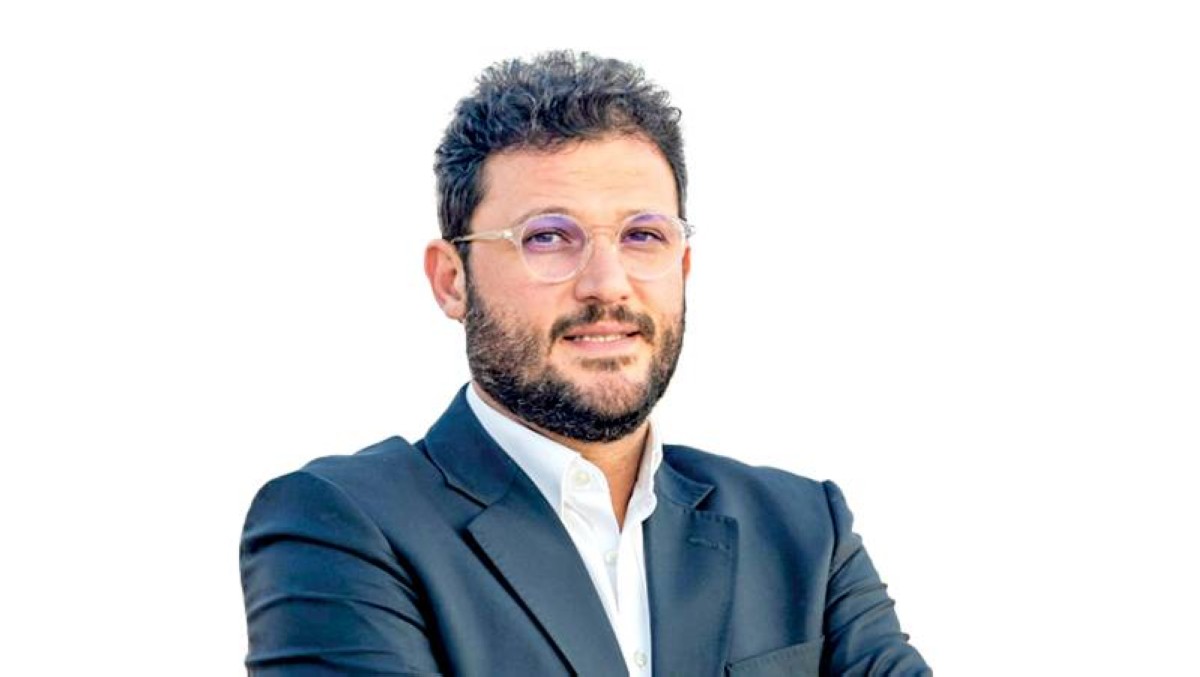 طلال القداح