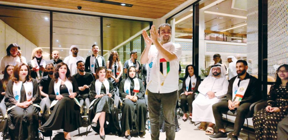 حفل «كورال العرب» بالتعاون مع جمعية المناعة الذاتية في أبوظبي أضاء على دور الموسيقى في العلاج