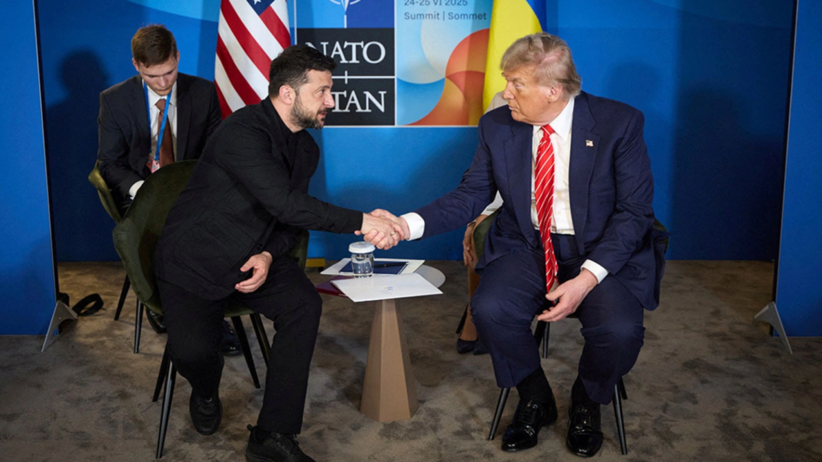 كيف أصبحت حرب أوكرانيا «حرب ترامب»؟