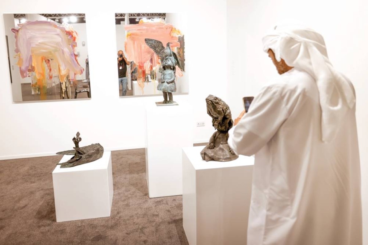 المعارض الفنية في الدولة.. منصات داعمة للفنانين 