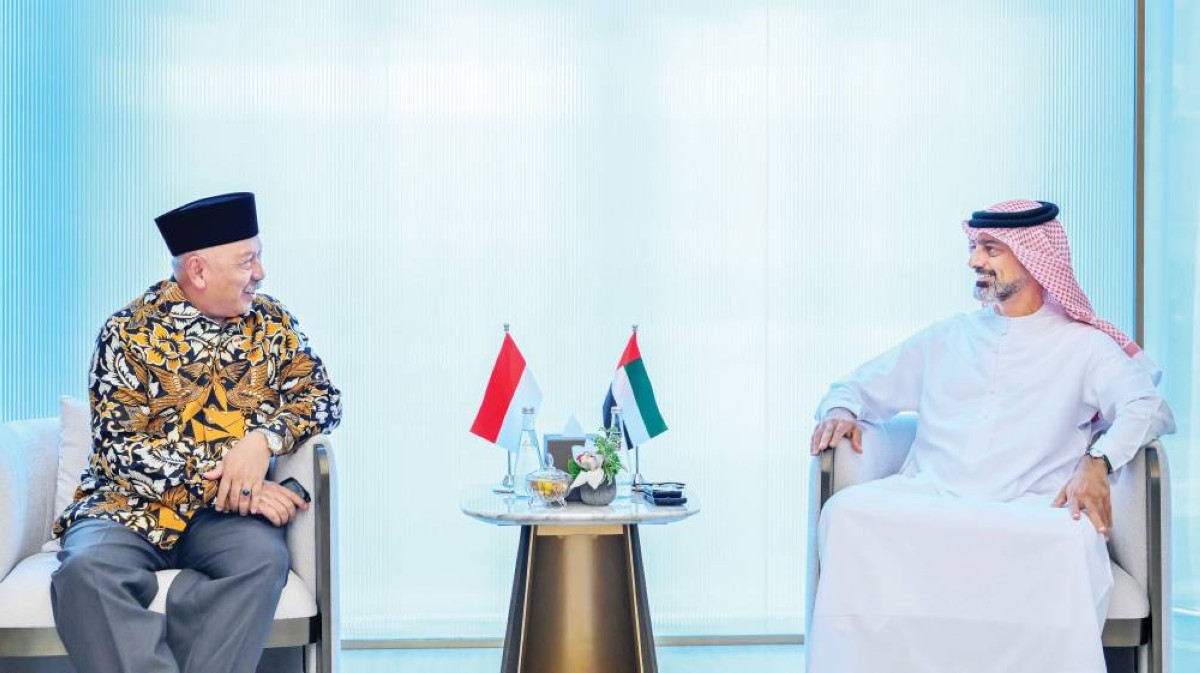 عمار النعيمي خلل استقباله سفير إندونيسيا 
