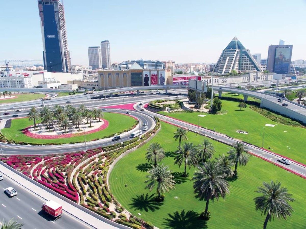 توسيع نطاق الزراعة التجميلية لزيادة الرقعة الخضراء في دبي 