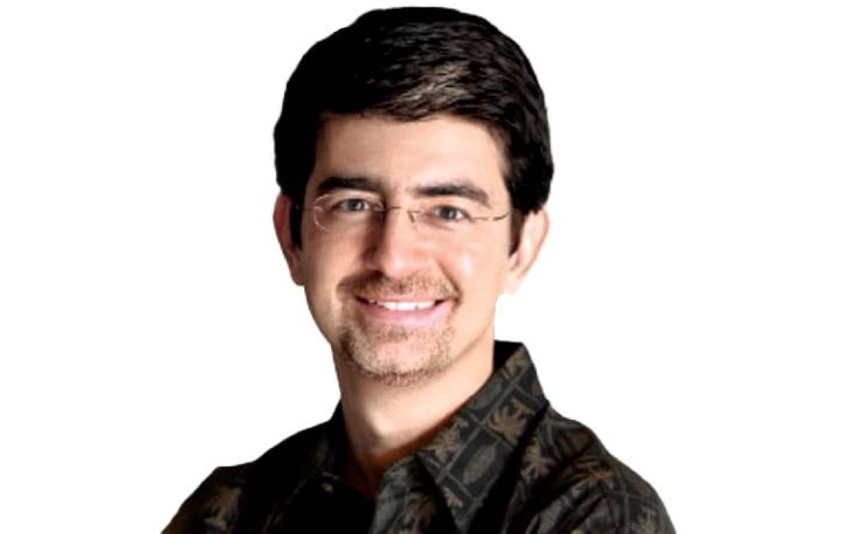 بيير أوميديار.. قصة حب غيرت التجارة الإلكترونية