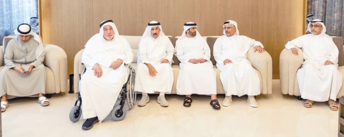 أحمد الطاير ومحمد بن نخيرة الظاهري وخالد الماجد وعلي الشعفار