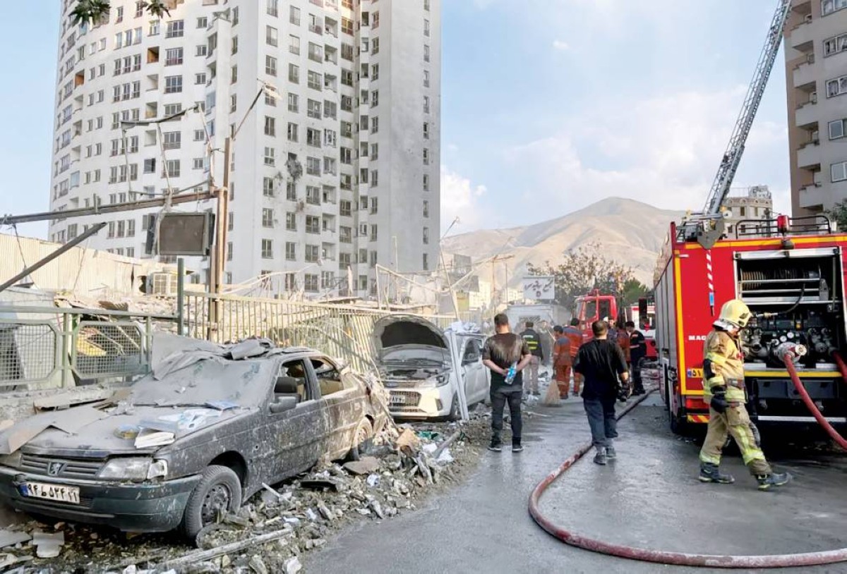 من مشاهد تعرض طهران للقصف الإسرائيلي خلال الحرب