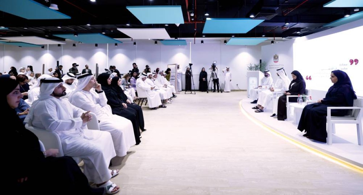 سارة الأميري ومحمد القاسم وآمنة آل صالح وسليمان الكعبي خلال الإحاطة الإعلامية لوزارة التربية بحضور إبراهيم شكر الله