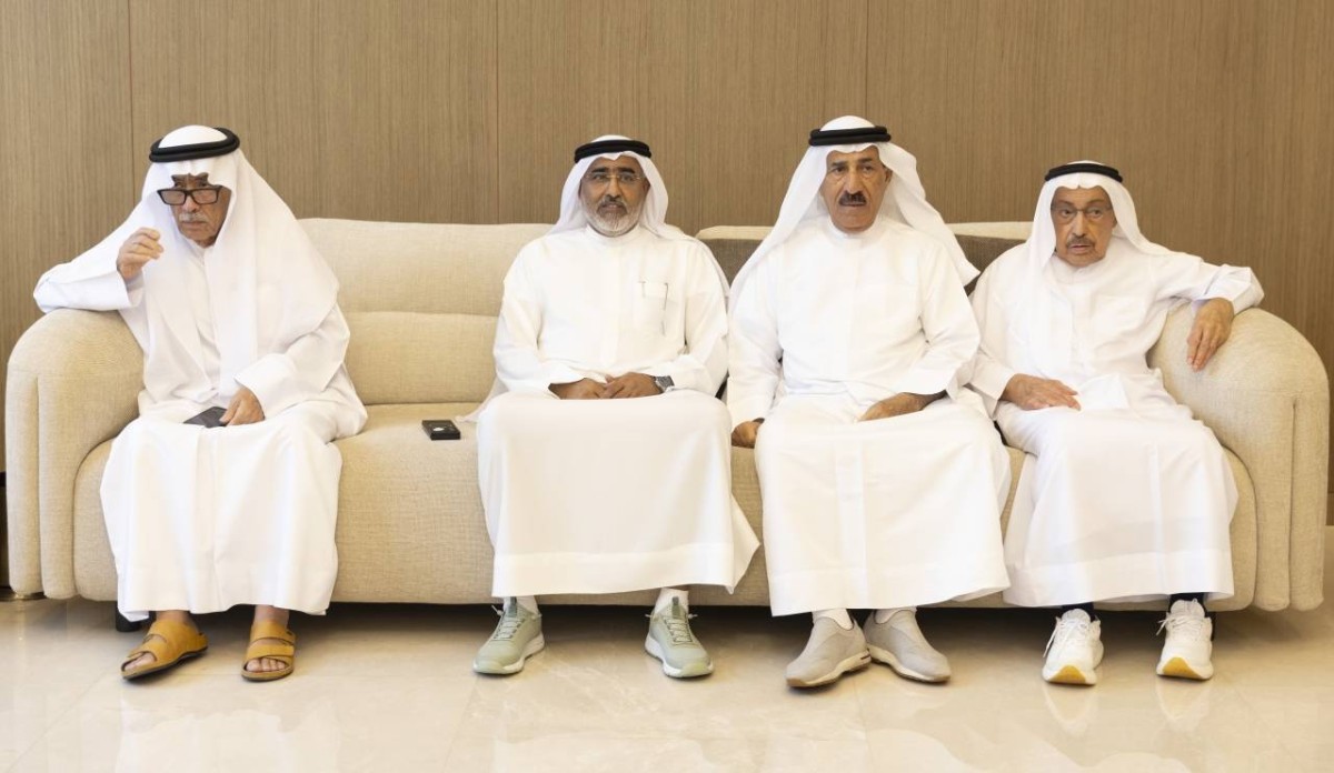 عبدالرحيم الزرعوني وعلي الشعفار خلال العزاء