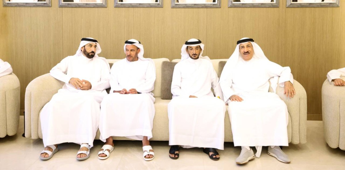 أحمد بن حشر وناصر السويدي وعلي الشعفار وسيف الشعفار خلال العزاء