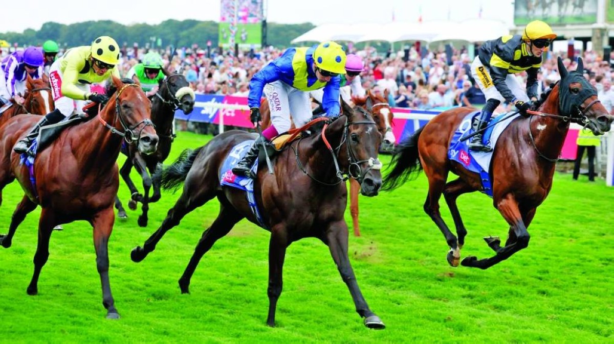 ثنائية لخيول الإمارات في ختام مهرجان إيبور الإنجليزي