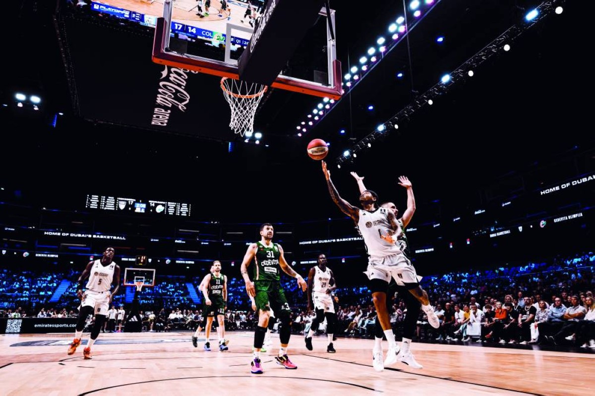 فريق دبي لكرة السلة يقدم مستويات متميزة 