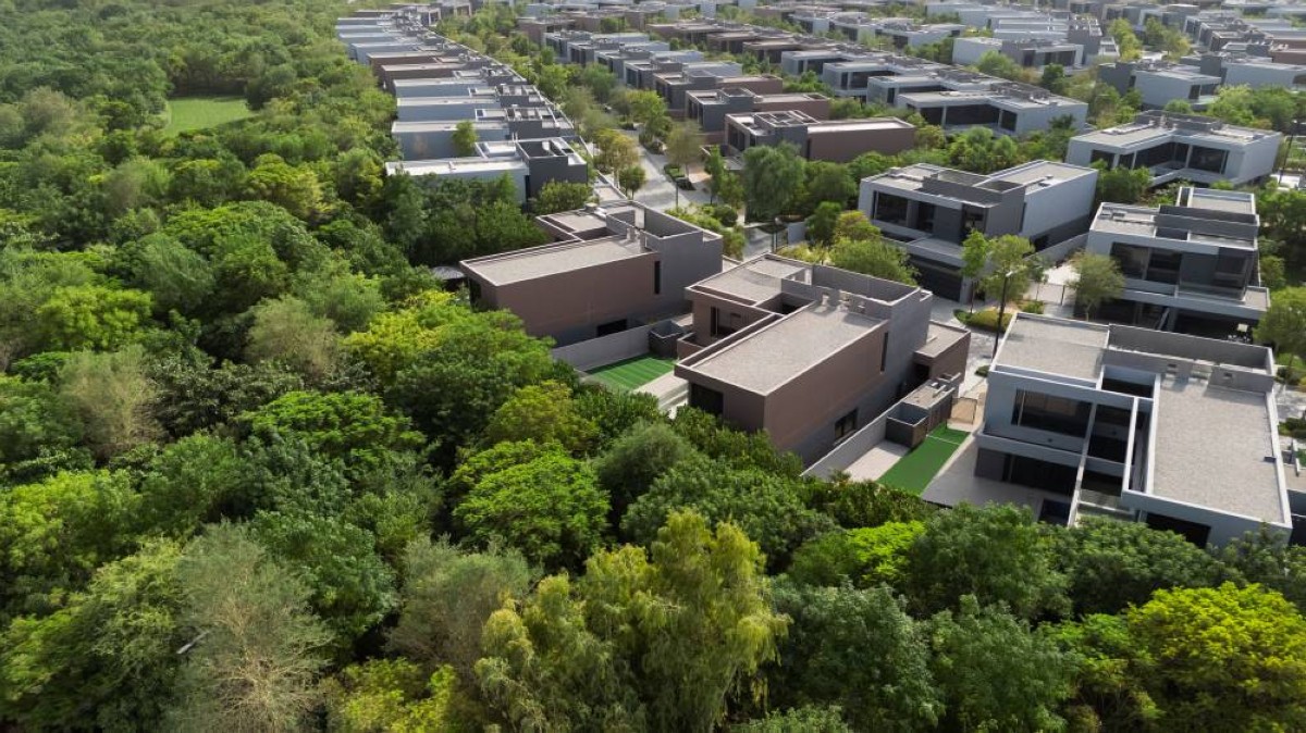 المجتمع الأول في مسار اكتمل بنسبة 50% ومن المقرر تسليم المنازل المتبقية بحلول نهاية عام 2026