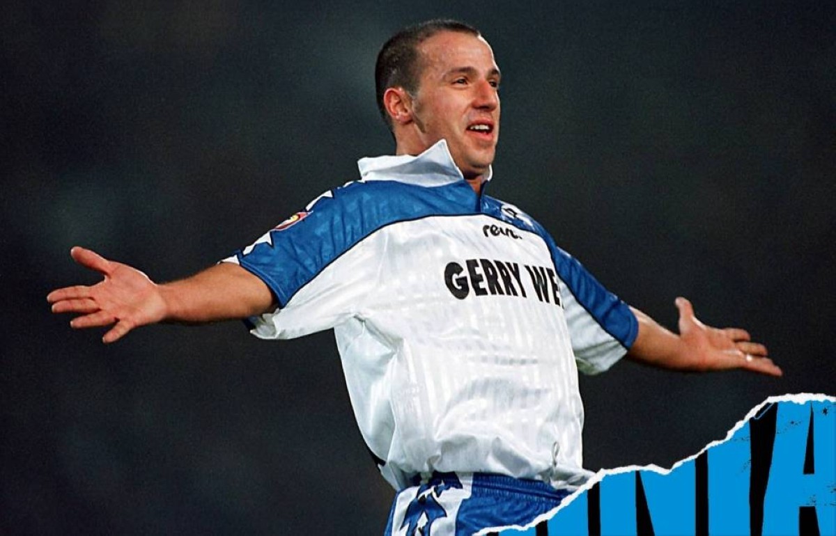 عقود اللاعبين.. بنود غريبة وطلبات عجيبة