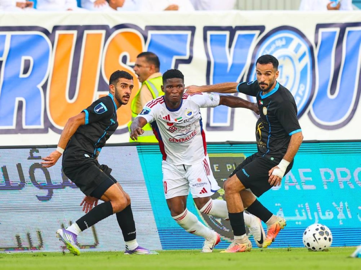 الشارقة يكرر فوزه على دبا ويضع قدماً في ربع نهائي كأس المحترفين