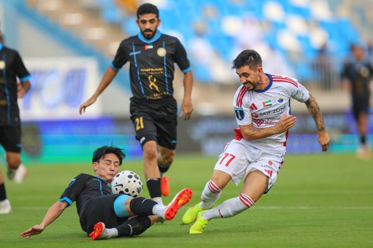 الشارقة يكرر فوزه على دبا ويضع قدماً في ربع نهائي كأس المحترفين