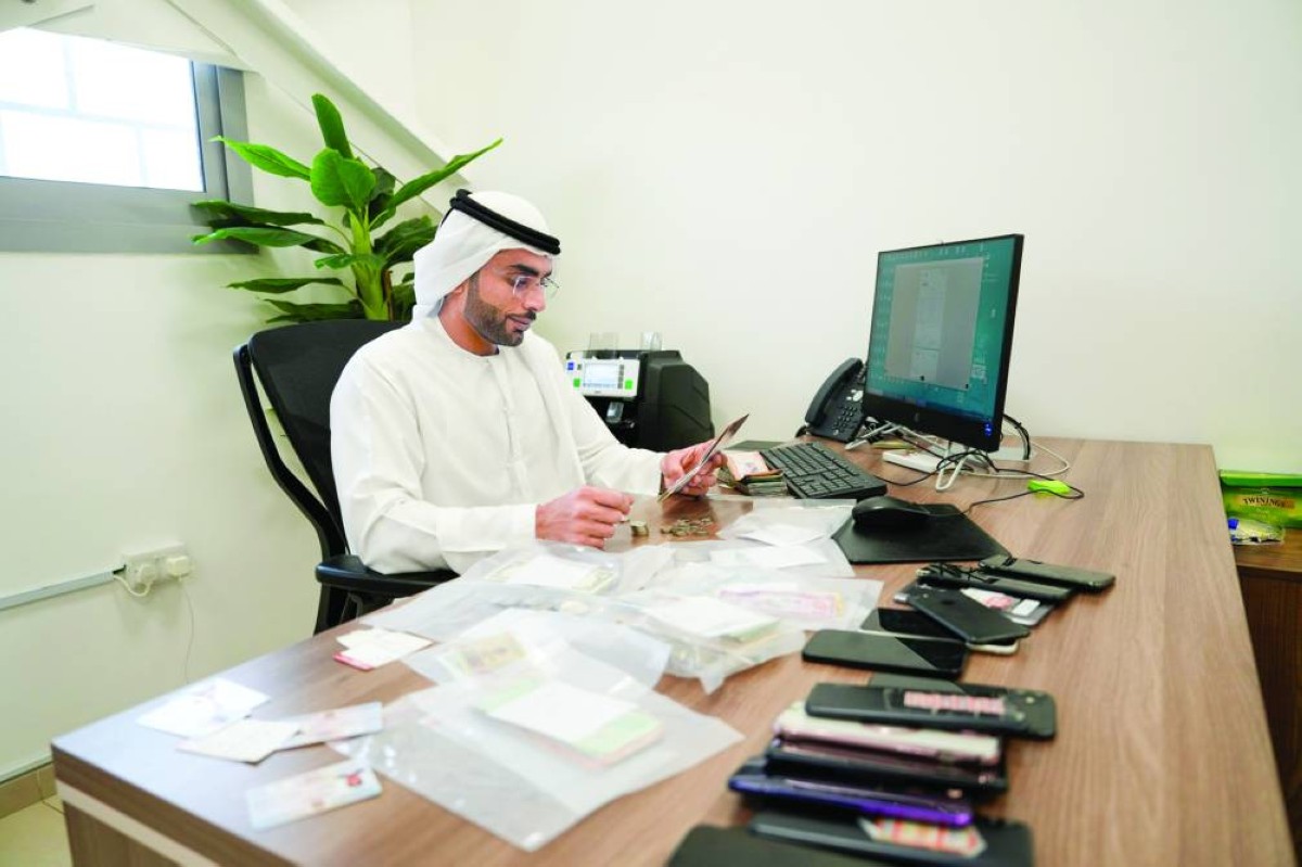 فرز المعثورات عند استلامها والبحث عن أصحابها 