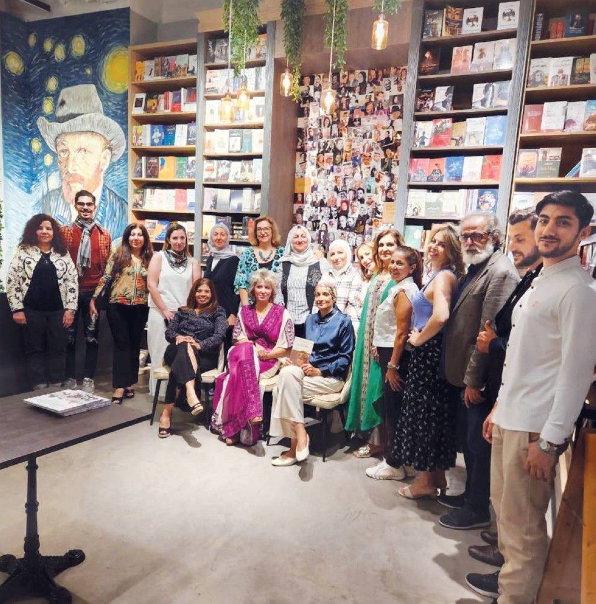 علاقات إنسانية وصداقة حقيقية بين أعضاء أندية القراءة 