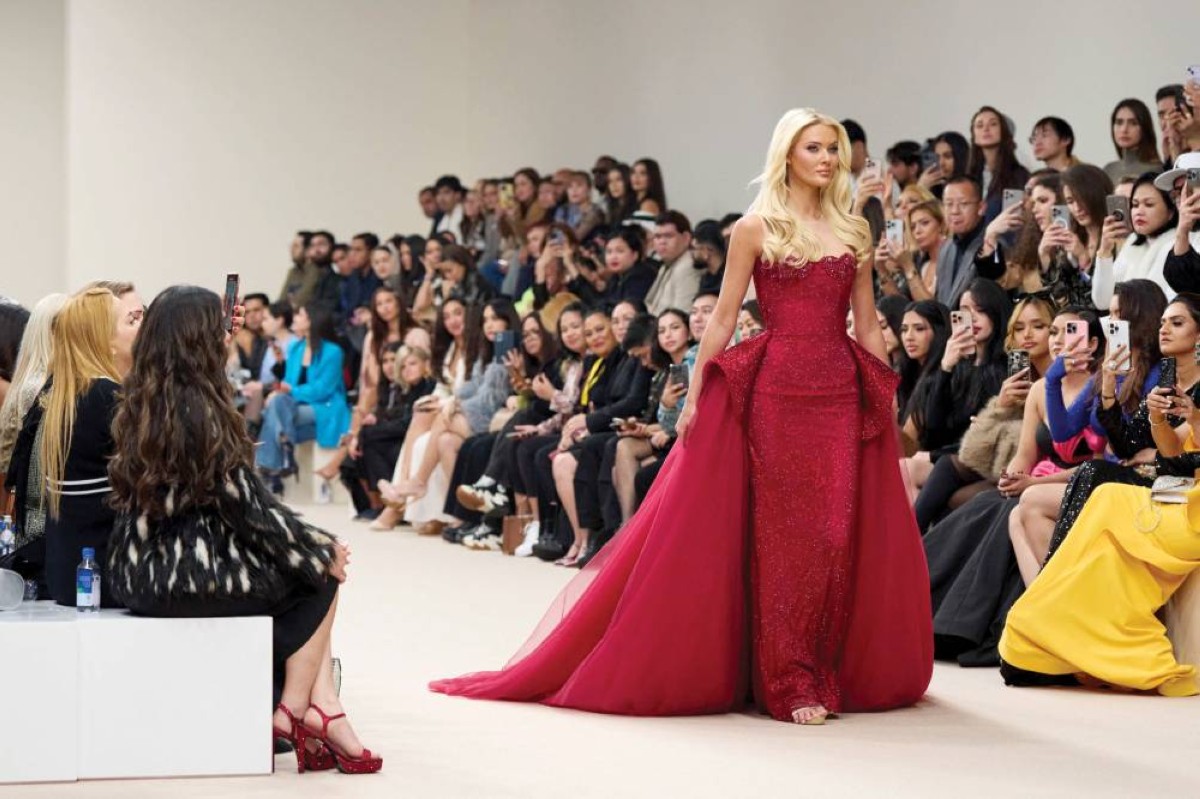 انطلاق أسبوع دبي للموضة لربيع وصيف 2026