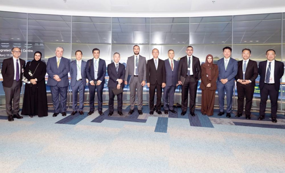 وفد الدولة خلال أحد الاجتماعات 