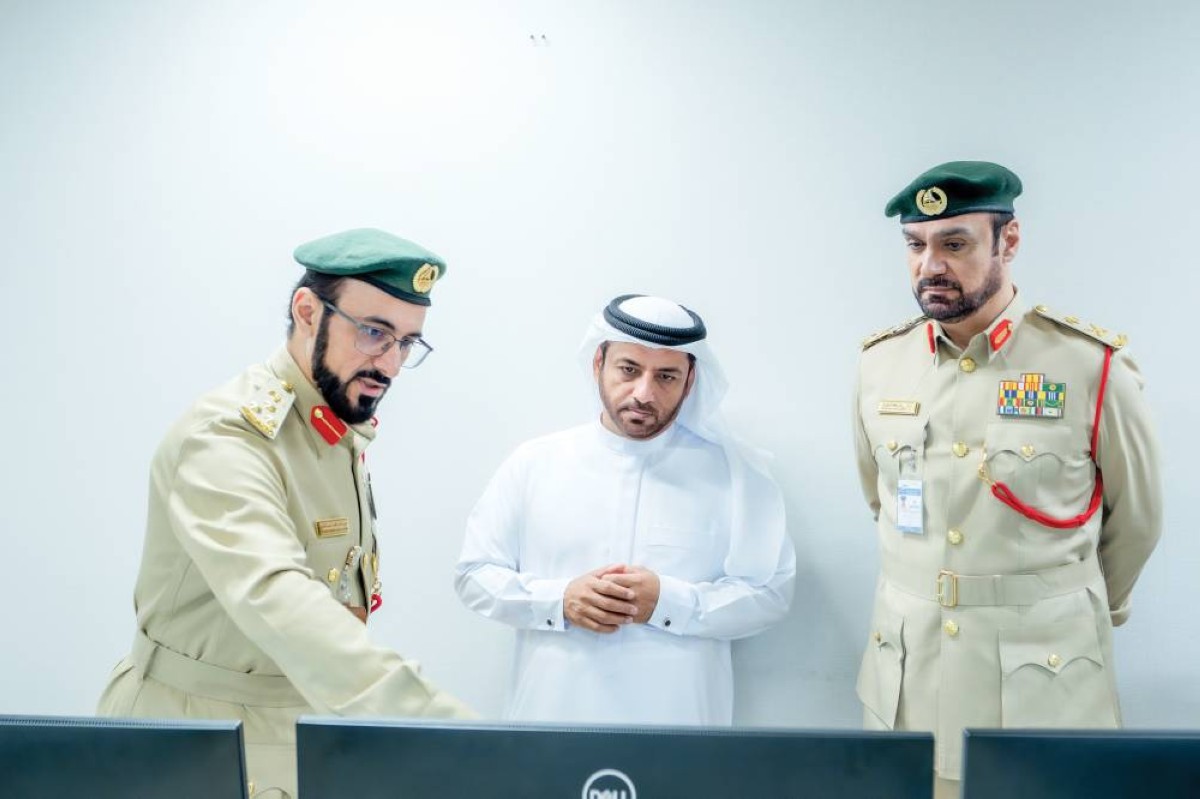 حارب الشامسي خلال زيارته التفقدية 


