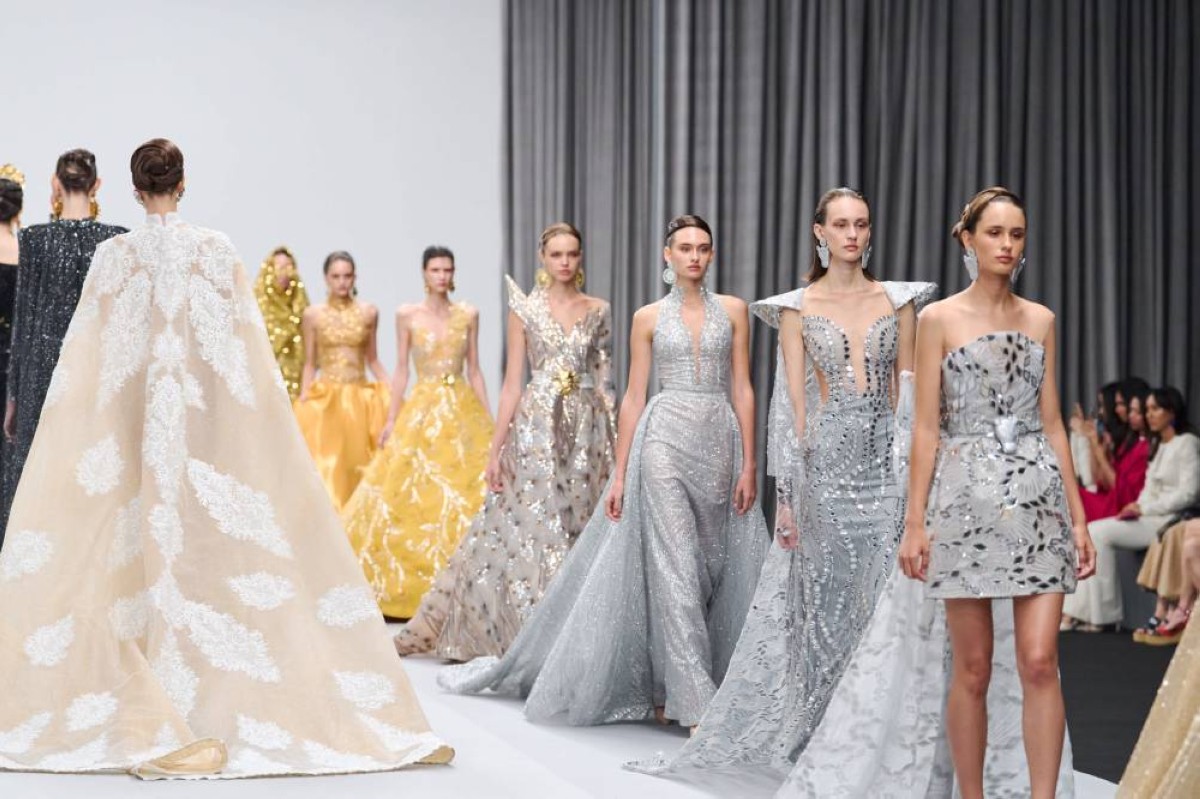 «دبي للموضة» في يومه الثاني.. إبداعات تعانق الجمال والفرادة