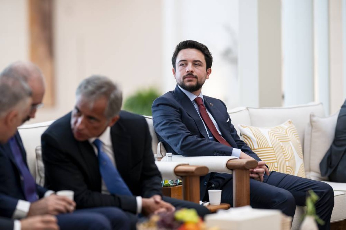 ABU DHABI, UNITED ARAB EMIRATES - September 07, 2025: HRH Hussein bin Abdullah, Crown Prince of Jordan (R) attends a meeting with HH Sheikh Mohamed bin Zayed Al Nahyan, President of the United Arab Emirates (not shown), at Al Shati Palace.
( Hamad Al Kaabi / UAE Presidential Court )
---