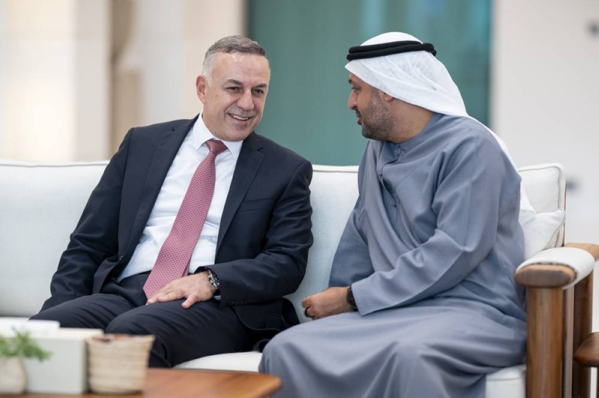 ABU DHABI, UNITED ARAB EMIRATES - September 07, 2025: HE Sheikh Mohamed bin Hamad bin Tahnoon Al Nahyan, Advisor to the UAE President (R) attends a meeting with HM King Abdullah II, King of Jordan (not shown), at Al Shati Palace.
( Hamad Al Kaabi / UAE Presidential Court )
---
