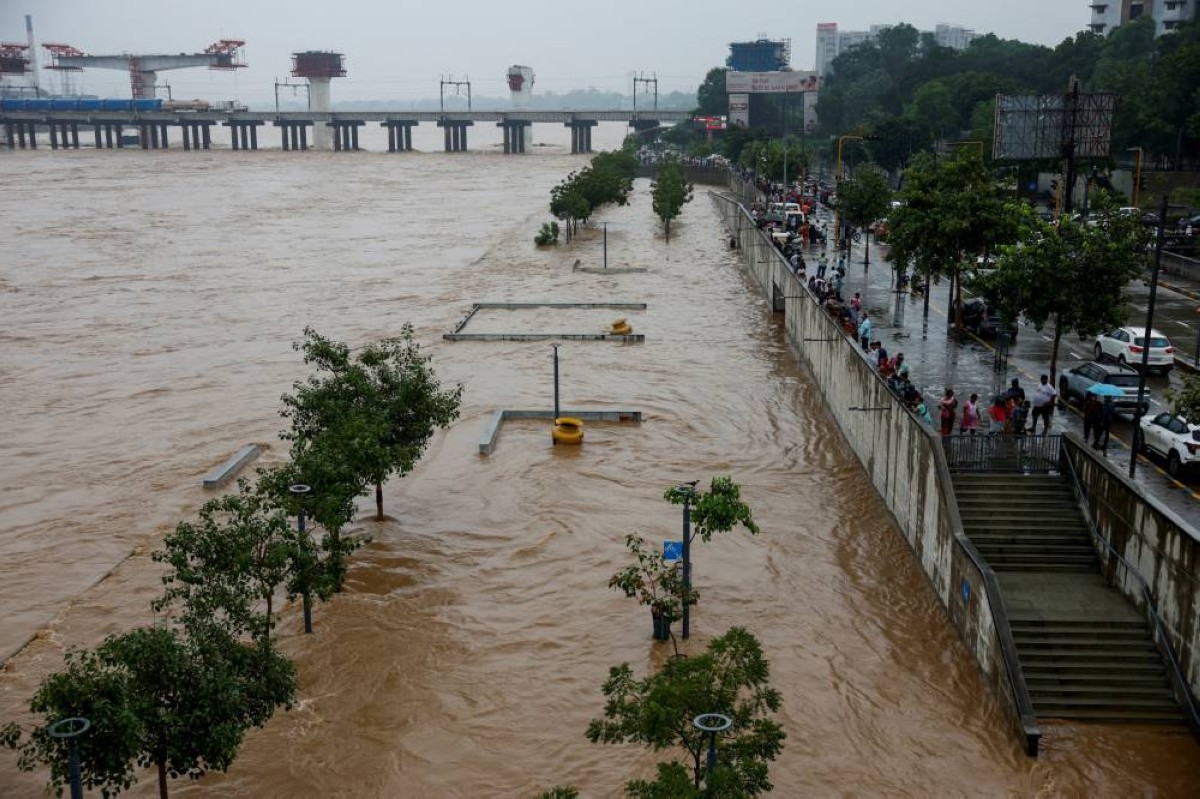 فيضانات جراء الأمطار الغزيرة التي هطلت على مدينة أحمد أباد في الهند