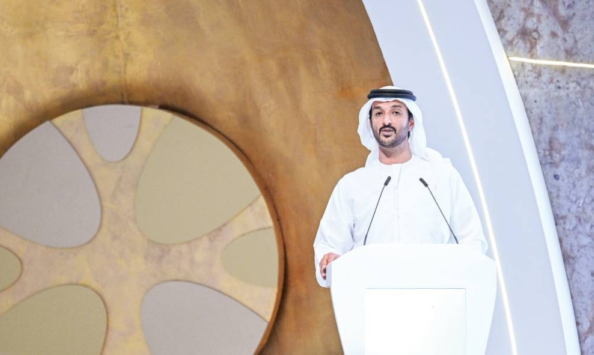 عبدالله بن طوق يلقي كلمته في المنتدى