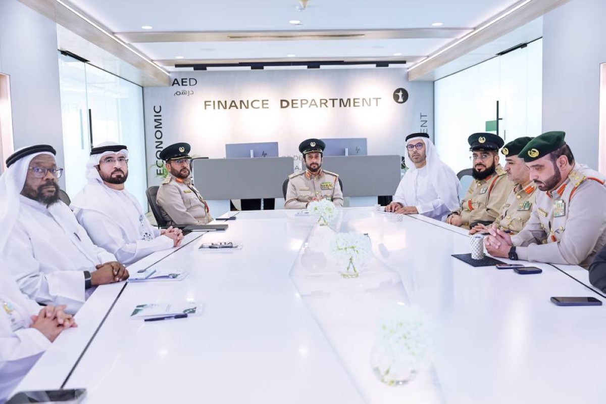 أحمد المهيري وجانب من حضور الزيارة