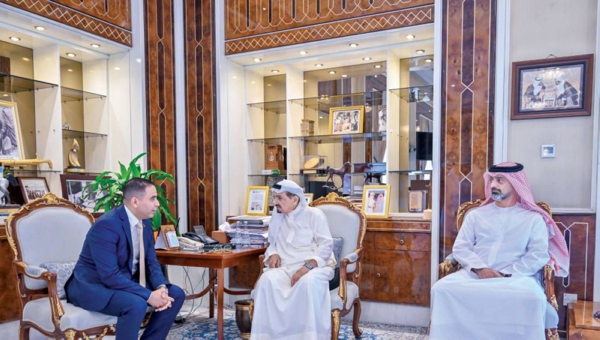 حميد النعيمي وعمار بن حميد خلال استقبال أحمد عيسى