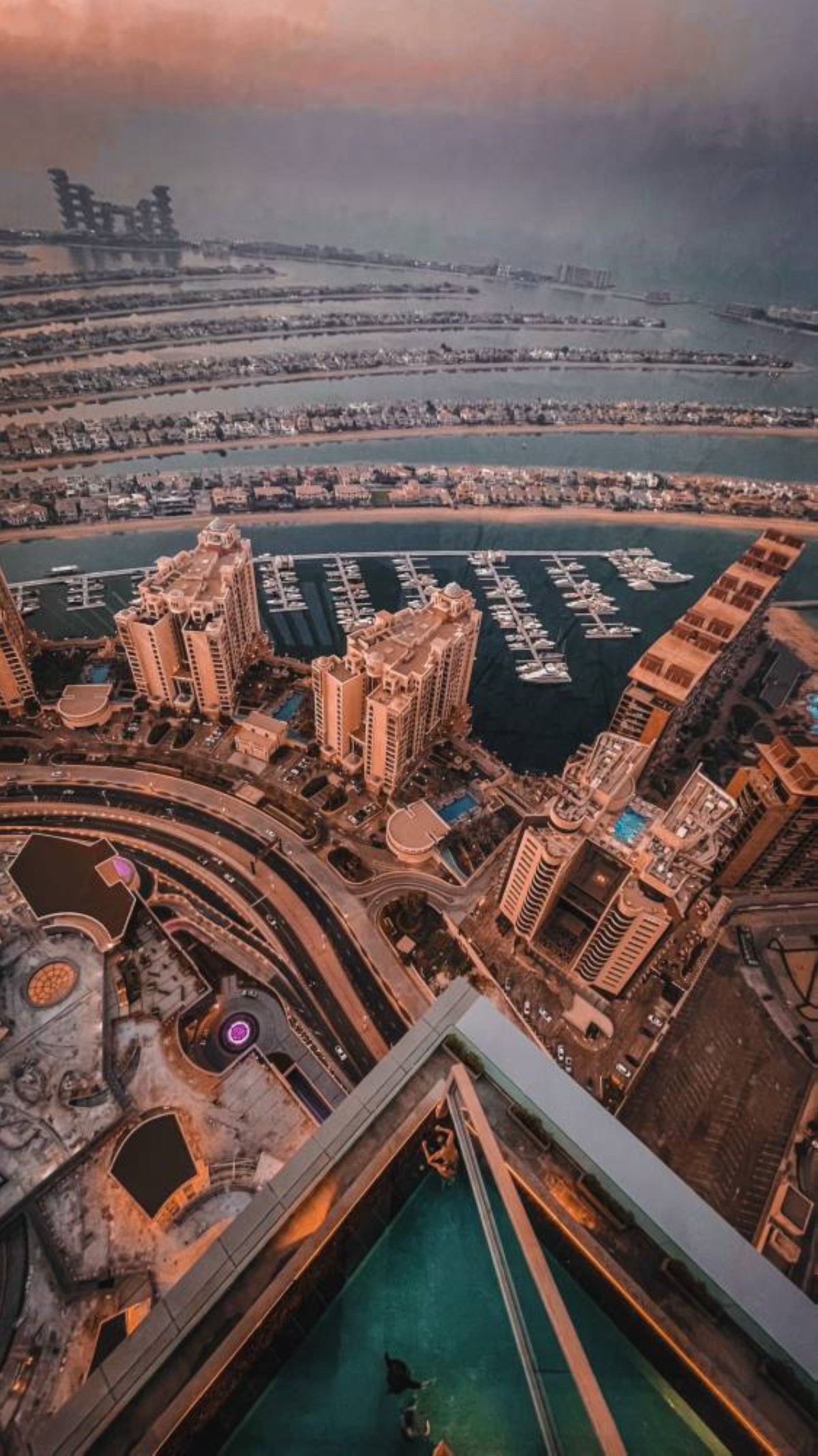 صور عامة لجزيرة النخلة في دبي