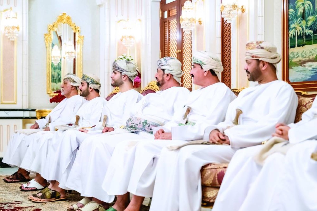 ذي يزن بن هيثم وبلعرب بن هيثم وشهاب بن طارق وسلطان النعماني وخالد البوسعيدي